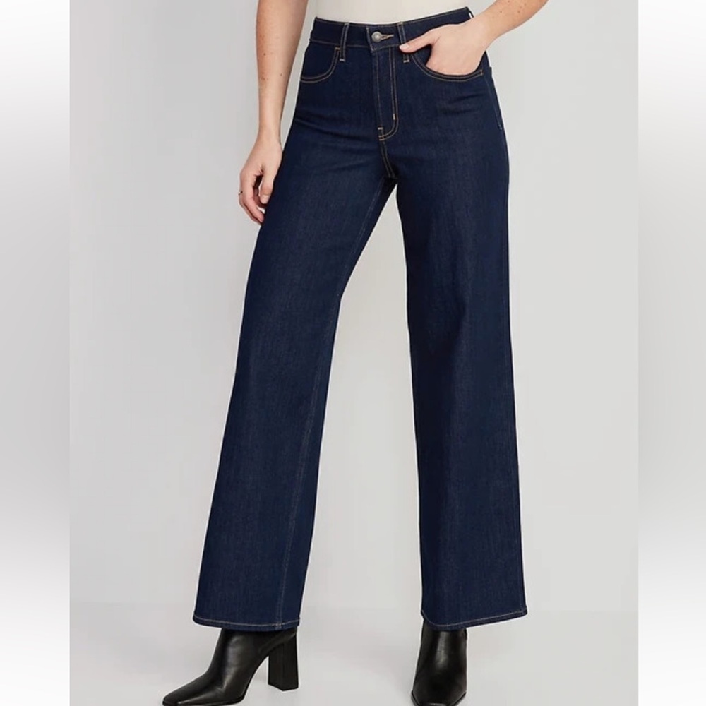Old Navy Wow High Rise Wide Leg Jean